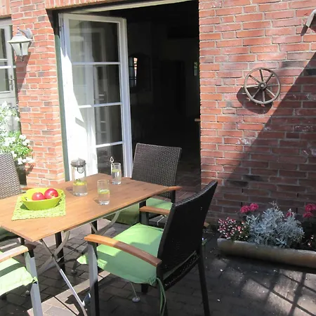 Apartment Pottkiekerhus *